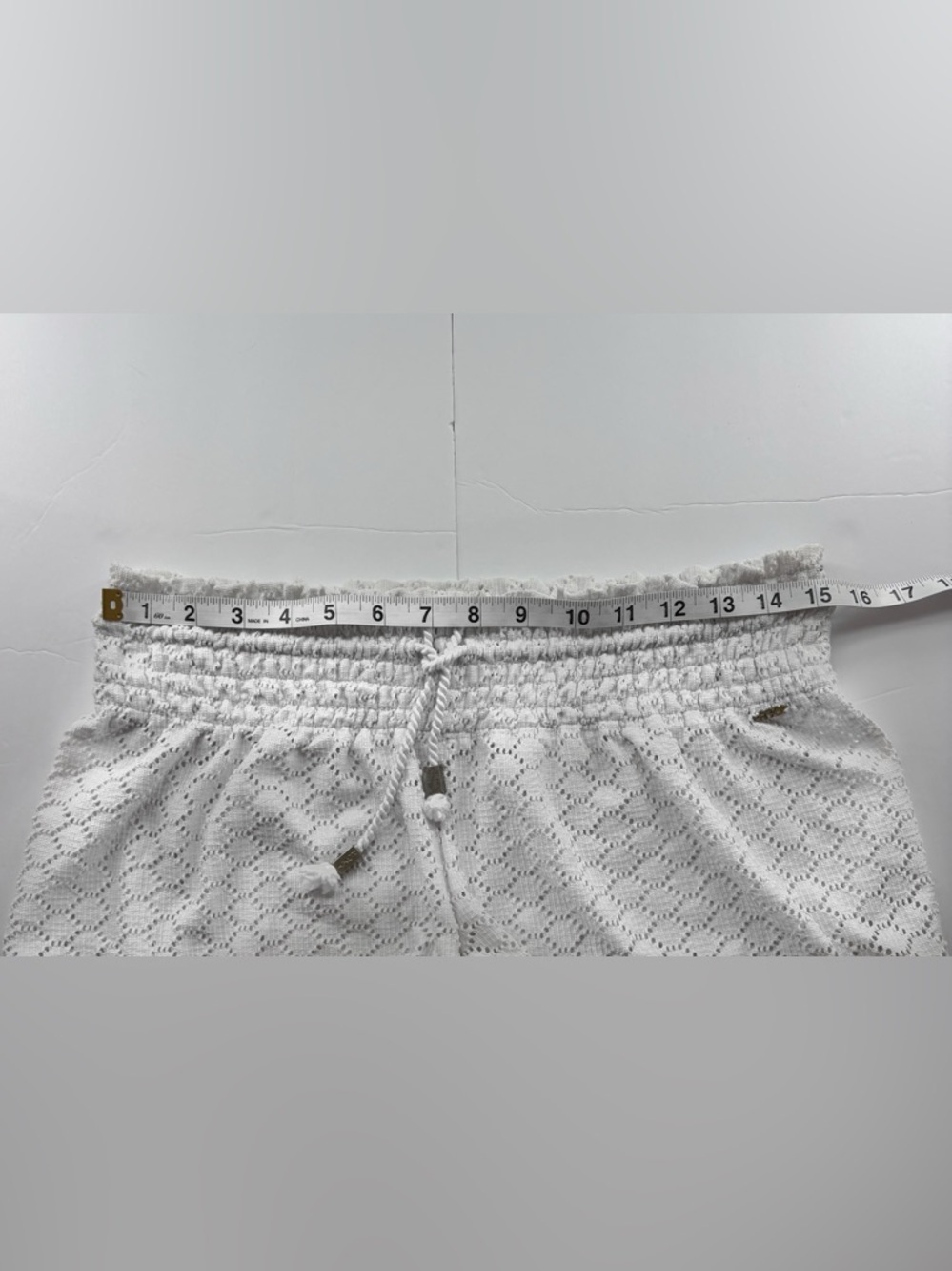 Roxy White Crochet Eyelet Drawstring bathing suit cover up Shorts - Picture 6 of 6